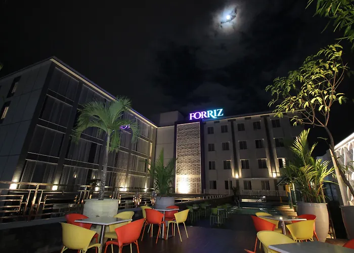 Hoteles de 4 Estrellas en Yogyakarta 